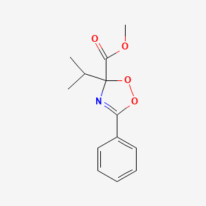 molecular formula C13H15NO4 B14013719 Methyl 5-phenyl-3-propan-2-yl-1,2,4-dioxazole-3-carboxylate CAS No. 64686-53-9