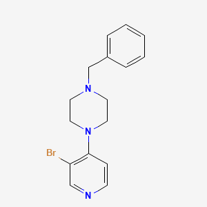 B1401957 1-Benzyl-4-(3-bromopyridin-4-yl)piperazine CAS No. 1713160-08-7