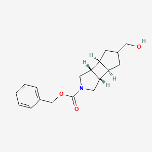 molecular formula C18H23NO3 B14044363 Benzyl (3aR,3bS,5s,6aR,6bS)-5-(hydroxymethyl)octahydrocyclopenta[3,4]cyclobuta[1,2-c]pyrrole-2(1H)-carboxylate 