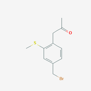 molecular formula C11H13BrOS B14046567 1-(4-(Bromomethyl)-2-(methylthio)phenyl)propan-2-one 