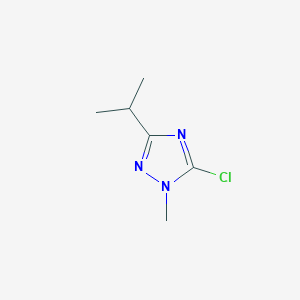 molecular formula C6H10ClN3 B1405031 5-chloro-3-isopropyl-1-methyl-1H-1,2,4-triazole CAS No. 1556451-30-9