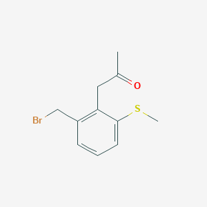 molecular formula C11H13BrOS B14056907 1-(2-(Bromomethyl)-6-(methylthio)phenyl)propan-2-one 