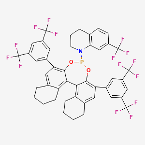 molecular formula C46H33F15NO2P B14064232 1-[10,16-bis[3,5-bis(trifluoromethyl)phenyl]-12,14-dioxa-13-phosphapentacyclo[13.8.0.02,11.03,8.018,23]tricosa-1(23),2,8,10,15,17-hexaen-13-yl]-7-(trifluoromethyl)-3,4-dihydro-2H-quinoline 