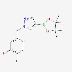 molecular formula C16H19BF2N2O2 B1406507 1-(3,4-Difluoro-benzyl)-4-(4,4,5,5-tetramethyl-[1,3,2]dioxaborolan-2-yl)-1H-pyrazole CAS No. 1450642-67-7