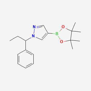 molecular formula C18H25BN2O2 B1406555 1-(1-Phenylpropyl)-4-(4,4,5,5-tetramethyl-1,3,2-dioxaborolan-2-yl)pyrazole CAS No. 1629171-81-8