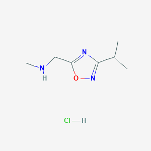molecular formula C7H14ClN3O B1407391 1-(3-异丙基-1,2,4-恶二唑-5-基)-N-甲基甲胺盐酸盐 CAS No. 1573547-75-7