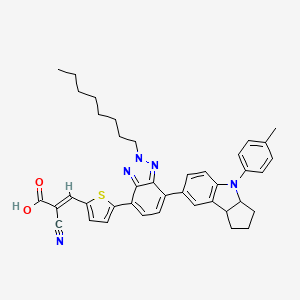 2-Cyano-3-(5-(2-octyl-7-(4-(p-tolyl)-1,2,3,3a,4,8b-hexahydrocyclopenta[b]indol-7-yl)-2H-benzo[d][1,2,3]triazol-4-yl)thiophen-2-yl)acrylic acid