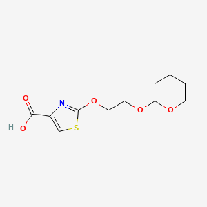 molecular formula C11H15NO5S B1408171 2-[2-(Tetrahydro-pyran-2-yloxy)-ethoxy]-thiazole-4-carboxylic acid CAS No. 1448673-87-7