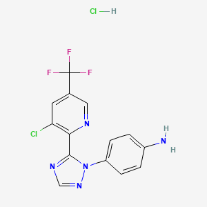 molecular formula C14H10Cl2F3N5 B1409451 4-{5-[3-chloro-5-(trifluoromethyl)pyridin-2-yl]-1H-1,2,4-triazol-1-yl}aniline hydrochloride CAS No. 1823188-02-8