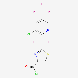 molecular formula C11H3Cl2F5N2OS B1409506 2-((3-氯-5-(三氟甲基)吡啶-2-基)二氟甲基)噻唑-4-酰氯 CAS No. 1823183-05-6