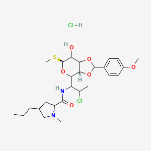 N-[1-[(3aS,6S)-7-hydroxy-2-(4-methoxyphenyl)-6-methylsulfanyl-4,6,7,7a-tetrahydro-3aH-[1,3]dioxolo[4,5-c]pyran-4-yl]-2-chloropropyl]-1-methyl-4-propylpyrrolidine-2-carboxamide;hydrochloride