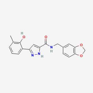 molecular formula C19H17N3O4 B14099297 N-(1,3-benzodioxol-5-ylmethyl)-3-(2-hydroxy-3-methylphenyl)-1H-pyrazole-5-carboxamide 