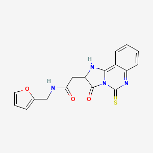 molecular formula C17H14N4O3S B14100506 N-[(furan-2-yl)methyl]-2-{3-oxo-5-sulfanylidene-2H,3H,5H,6H-imidazo[1,2-c]quinazolin-2-yl}acetamide 