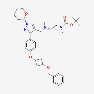 B1410518 tert-Butyl 2-(((3-(4-((1r,3r)-3-(benzyloxy)cyclobutoxy)phenyl)-1-(tetrahydro-2H-pyran-2-yl)-1H-pyrazol-4-yl)methyl)(methyl)amino)ethyl(methyl)carbamate CAS No. 1700663-42-8