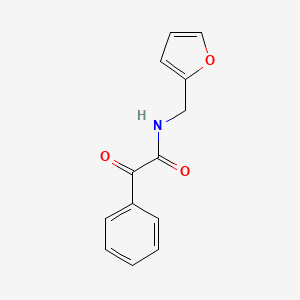 N-(2-Furylmethyl)-2-oxo-2-phenylacetamideE