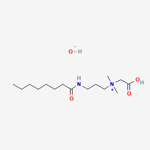 molecular formula C15H32N2O4 B14122623 1-Propanaminium,N-(carboxymethyl)-N,N-dimethyl-3-[(1-oxooctyl)amino]-, inner salt 