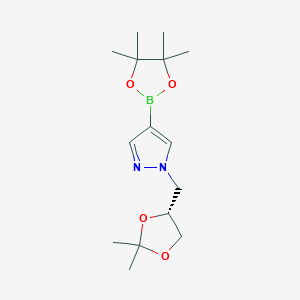 molecular formula C15H25BN2O4 B1412660 1H-Pyrazole, 1-[[(4R)-2,2-dimethyl-1,3-dioxolan-4-yl]methyl]-4-(4,4,5,5-tetramethyl-1,3,2-dioxaborolan-2-yl)- CAS No. 1354702-16-1