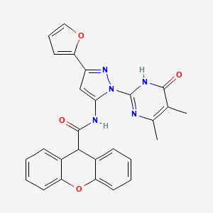 molecular formula C27H21N5O4 B14127059 N-(1-(4,5-dimethyl-6-oxo-1,6-dihydropyrimidin-2-yl)-3-(furan-2-yl)-1H-pyrazol-5-yl)-9H-xanthene-9-carboxamide 