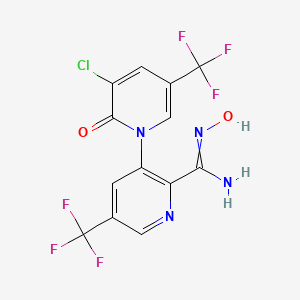 molecular formula C13H7ClF6N4O2 B1415745 (E/Z)-3-chloro-N'-hydroxy-2-oxo-5,5'-bis(trifluoromethyl)-2H-[1,3'-bipyridine]-2'-carboximidamide CAS No. 1823184-27-5