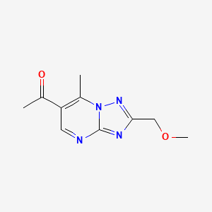 molecular formula C10H12N4O2 B1416262 1-[2-(Methoxymethyl)-7-methyl[1,2,4]triazolo[1,5-a]pyrimidin-6-yl]ethanone CAS No. 1030477-07-6
