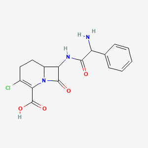 7-[(2-amino-2-phenylacetyl)amino]-3-chloro-8-oxo-1-azabicyclo[4.2.0]oct-2-ene-2-carboxylic acid