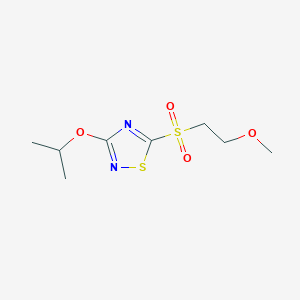 5-(2-Methoxyethanesulfonyl)-3-[(propan-2-yl)oxy]-1,2,4-thiadiazole