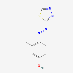 3-Methyl-4-[2-(1,3,4-thiadiazol-2-yl)hydrazinylidene]cyclohexa-2,5-dien-1-one