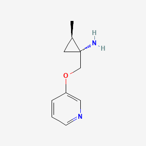 (1R,2R)-2-Methyl-1-{[(pyridin-3-yl)oxy]methyl}cyclopropan-1-amine