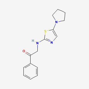 molecular formula C15H17N3OS B14213894 1-Phenyl-2-{[5-(pyrrolidin-1-yl)-1,3-thiazol-2-yl]amino}ethan-1-one CAS No. 828920-92-9