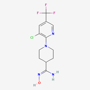molecular formula C12H14ClF3N4O B1421589 1-[3-chloro-5-(trifluoromethyl)-2-pyridinyl]-N'-hydroxy-4-piperidinecarboximidamide CAS No. 1221794-66-6