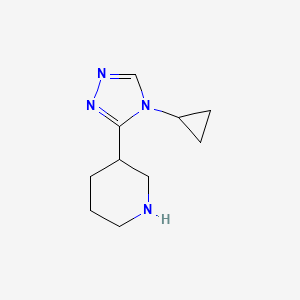 molecular formula C10H16N4 B1421831 3-(4-环丙基-4H-1,2,4-三唑-3-基)哌啶 CAS No. 1250588-84-1