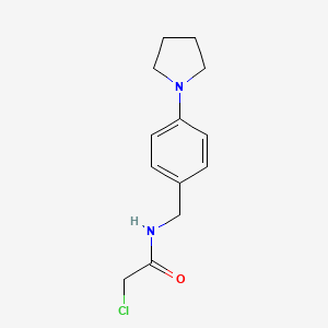 molecular formula C13H17ClN2O B1422486 2-氯-N-[{[4-(吡咯烷-1-基)苯基]甲基}乙酰胺 CAS No. 1258641-30-3