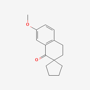 molecular formula C15H18O2 B1422762 3',4'-Dihydro-7'-methoxyspiro(cyclopentane-1,2'(1'H)-naphthalene)-1'-one CAS No. 42281-31-2