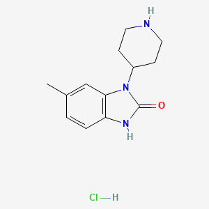 molecular formula C13H18ClN3O B1423223 6-methyl-1-(piperidin-4-yl)-2,3-dihydro-1H-1,3-benzodiazol-2-one hydrochloride CAS No. 374730-72-0