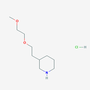 molecular formula C10H22ClNO2 B1424523 3-[2-(2-Methoxyethoxy)ethyl]piperidine hydrochloride CAS No. 1219967-31-3