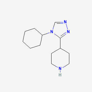 molecular formula C13H22N4 B1425359 4-(4-环己基-4H-1,2,4-三唑-3-基)哌啶 CAS No. 1272294-71-9
