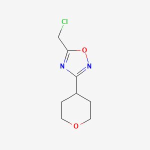 molecular formula C8H11ClN2O2 B1425404 5-(Chloromethyl)-3-(oxan-4-yl)-1,2,4-oxadiazole CAS No. 1487672-90-1