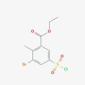 molecular formula C10H10BrClO4S B1425824 3-溴-5-(氯磺酰基)-2-甲基苯甲酸乙酯 CAS No. 1498463-61-8