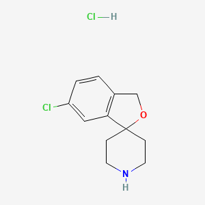 molecular formula C12H15Cl2NO B1426098 6-氯-3H-螺[异苯并呋喃-1,4'-哌啶]盐酸盐 CAS No. 1359703-79-9