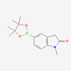 B1427377 1-Methyl-5-(4,4,5,5-tetramethyl-1,3,2-dioxaborolan-2-YL)indolin-2-one CAS No. 1220696-38-7