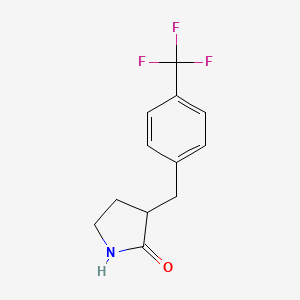 molecular formula C12H12F3NO B1428234 3-[4-(三氟甲基)苄基]吡咯烷-2-酮 CAS No. 1350989-17-1