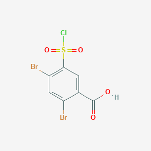 molecular formula C7H3Br2ClO4S B1429967 2,4-Dibromo-5-(chlorosulfonyl)benzoic acid CAS No. 1432679-77-0