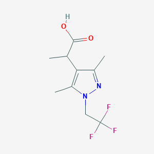molecular formula C10H13F3N2O2 B1430027 2-[3,5-dimethyl-1-(2,2,2-trifluoroethyl)-1H-pyrazol-4-yl]propanoic acid CAS No. 1432679-18-9