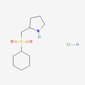 molecular formula C11H22ClNO2S B1431162 2-[(环己烷磺酰)甲基]吡咯烷盐酸盐 CAS No. 1864015-62-2