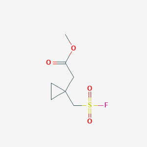 B1431262 Methyl 2-{1-[(fluorosulfonyl)methyl]cyclopropyl}acetate CAS No. 1375472-96-0