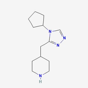molecular formula C13H22N4 B1432426 4-((4-cyclopentyl-4H-1,2,4-triazol-3-yl)methyl)piperidine CAS No. 1511394-11-8