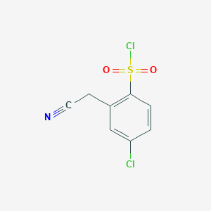 molecular formula C8H5Cl2NO2S B1432530 4-Chloro-2-(cyanomethyl)benzene-1-sulfonyl chloride CAS No. 1557469-14-3