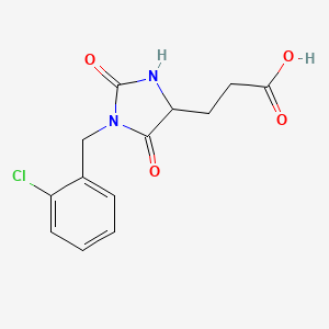 molecular formula C13H13ClN2O4 B1433454 3-[1-(2-Chlorobenzyl)-2,5-dioxoimidazolidin-4-yl]propanoic acid CAS No. 1955494-59-3