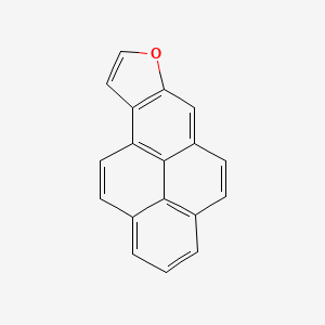 Pyreno(2,1-b)furan