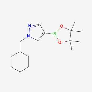 1-(cyclohexylmethyl)-4-(4,4,5,5-tetramethyl-1,3,2-dioxaborolan-2-yl)-1H-pyrazole